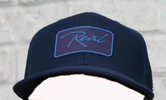 Reãl Trucker Hat