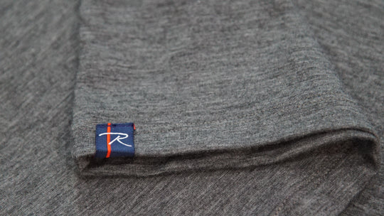 The heather grey of the Men's Long Sleeve Blue Ridge shirt suggests comfort. The Poly/Lycra/Tencel blended fabric delivers the comfort. You can wear this shirt during your run, before your workout or race. It is best worn while making the walk up to the podium afterwards.