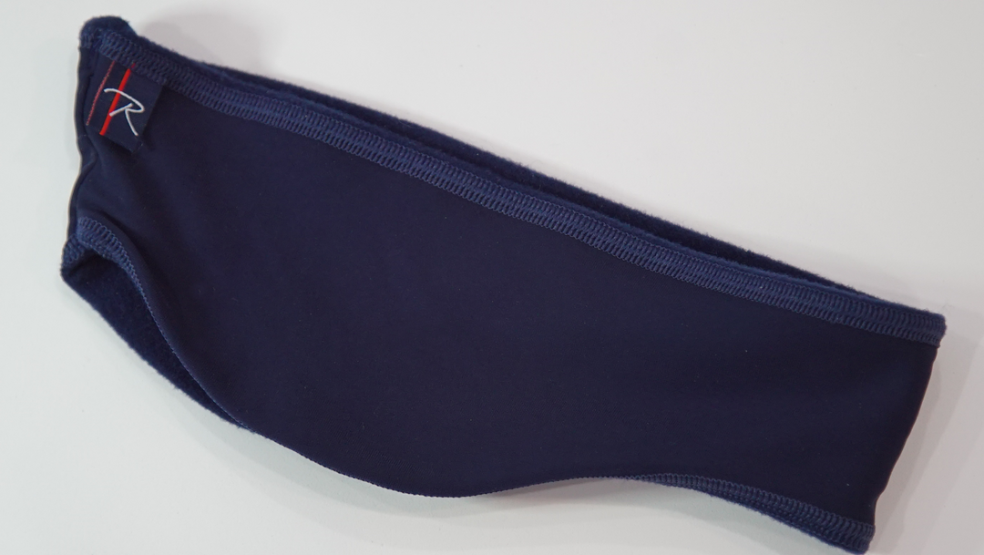 Double sided microfleece headband offers warmth while moving moisture to keep you from getting cold. Perfect for running or under a cycling helmet.